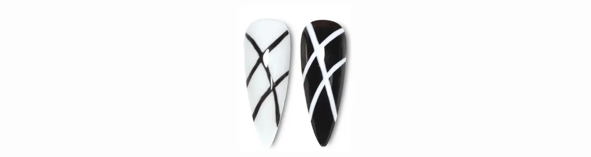 Ailika Liner Jel ince çizgi nail art çizim jeli uygulanmış tırnak görseli